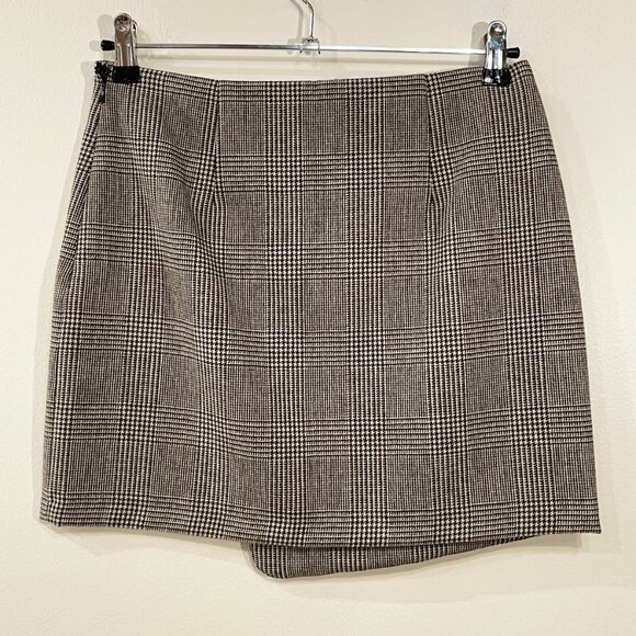 Last Chance! New Sézane Peter Plaid Wool Blend Wrap Mini Skirt Black Ecru 36, S - Picture 3 of 7